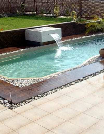 Riverina 106 Golden Pebble